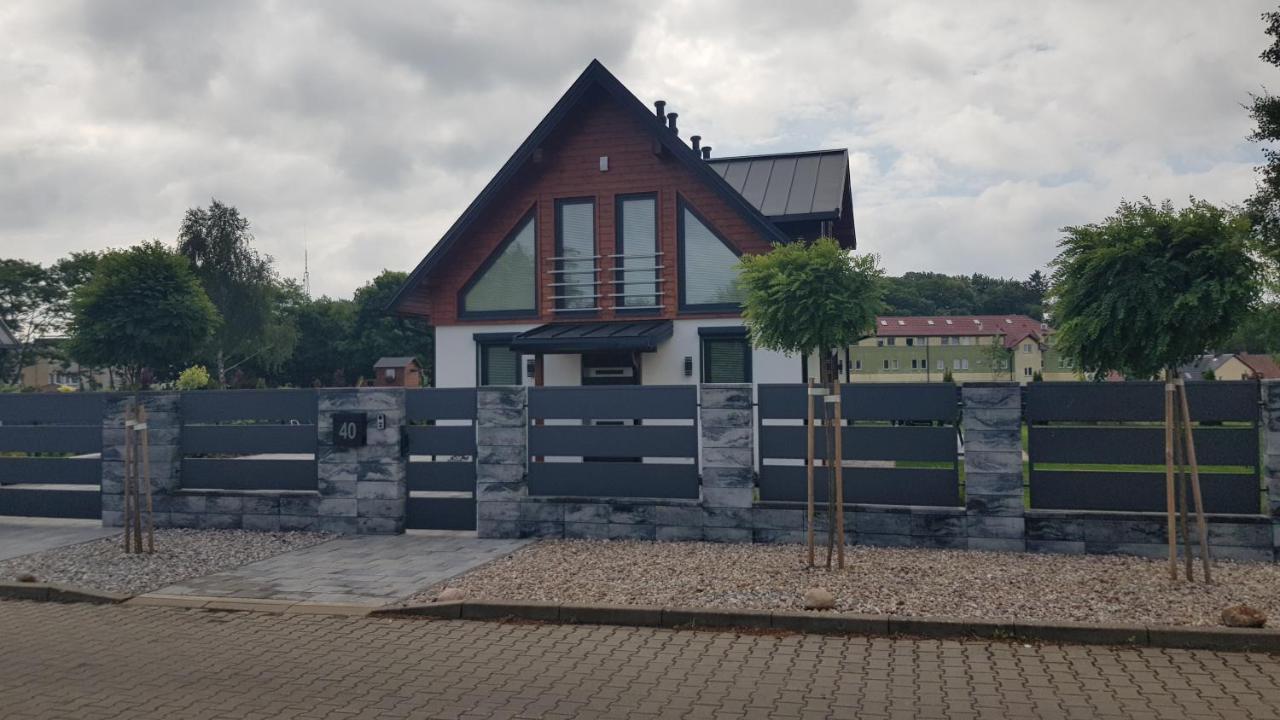 Lake Houselubniewice Domek Caloroczny Z Jacuzzi Blisko Jeziora Esterno foto